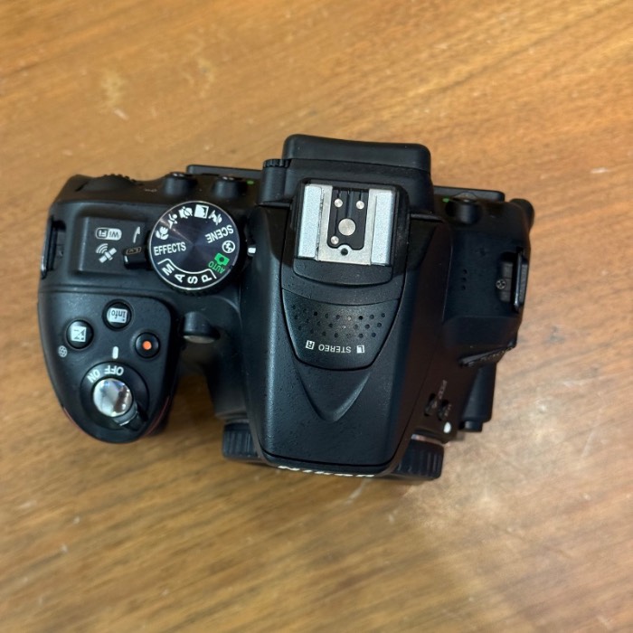 دوربین دست دوم عکاسی نیکون Nikon D5300 body (16000 شات)