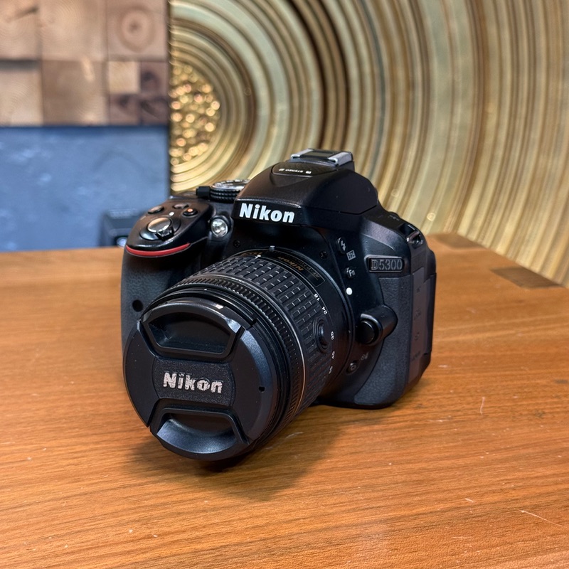 دوربین دست دوم عکاسی نیکون Nikon D5300‌ Kit 18-55mm f/3.5-5.6 G AF-P VR (22000 شات)