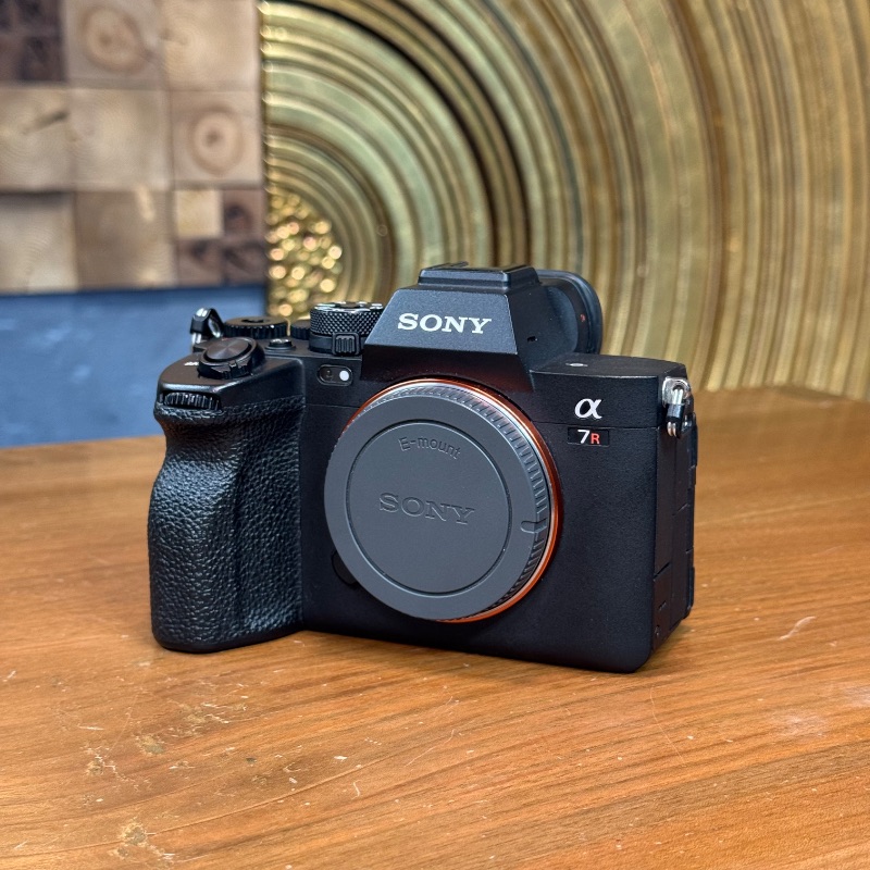 دوربین دست دوم بدون آینه سونی Sony Alpha Mirrorless Camera a7R V body (5000 شات)
