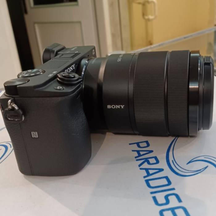 دوربین دست دوم بدون آینه سونی Sony a6400 Mirrorless Camera kit 18-135mm (402 شات)