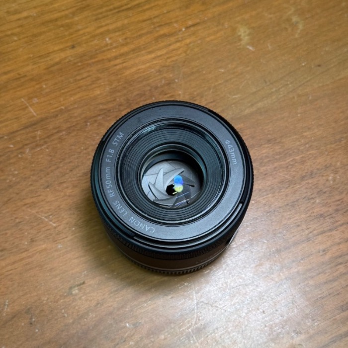 لنز دست دوم Canon RF 50mm f/1.8 STM Lens (جعبه دارد)