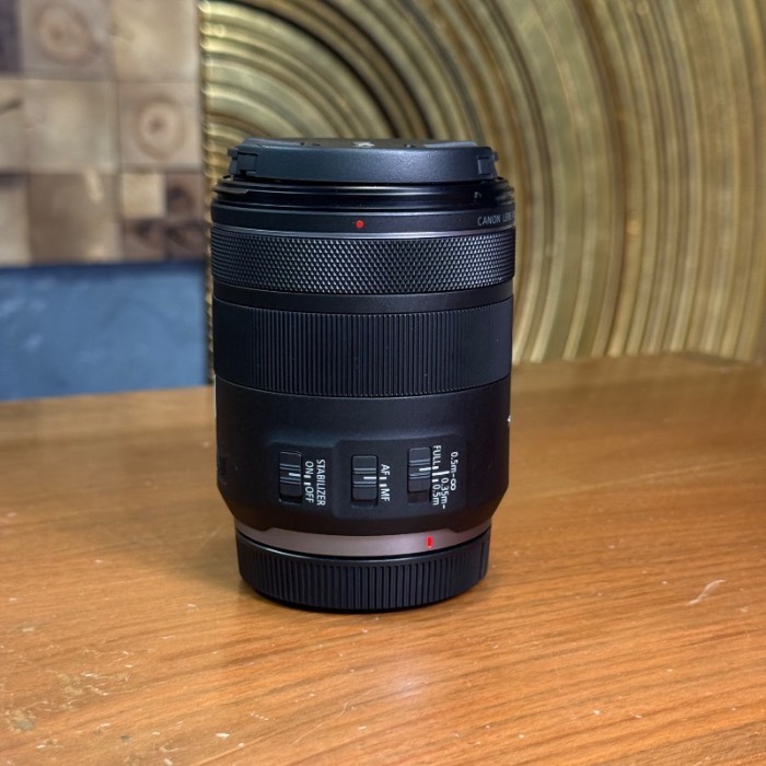 لنز دست دوم Canon RF 85mm f/2 Macro IS STM Lens (جعبه دارد)
