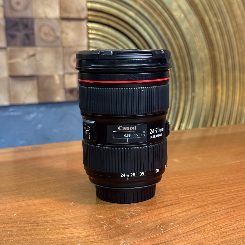 لنز دست دوم Canon EF 24-70mm f/2.8L II USM (جعبه دارد)