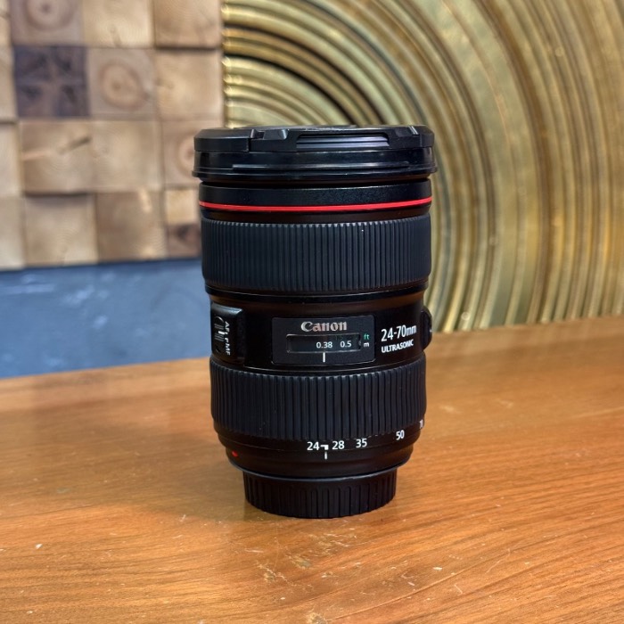 لنز دست دوم Canon EF 24-70mm f/2.8L II USM (جعبه دارد)