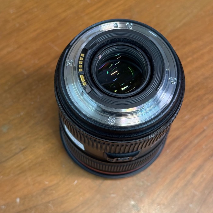 لنز دست دوم Canon EF 24-70mm f/2.8L II USM (جعبه دارد)