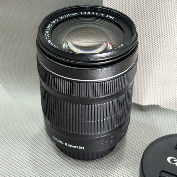 لنز دست دوم کانن Canon EF-S 18-135mm f/3.5-5.6 IS STM No Box (جعبه ندارد)