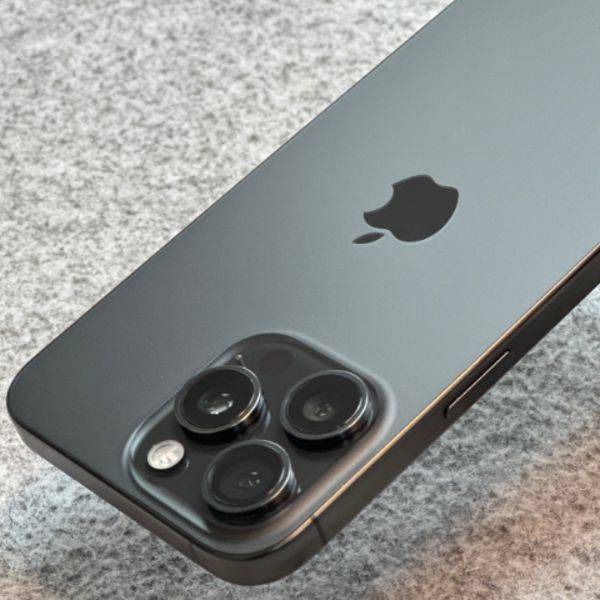 گوشی موبایل آیفون دست دوم Apple iPhone 15ProMax 512GB ZAA used