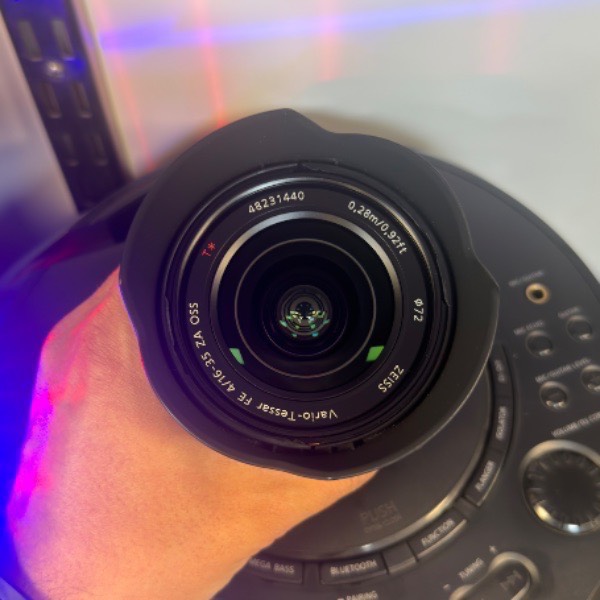 لنز دست دوم سونی Sony Vario-Tessar T* FE 16-35mm f/4 ZA OSS (جعبه دارد)