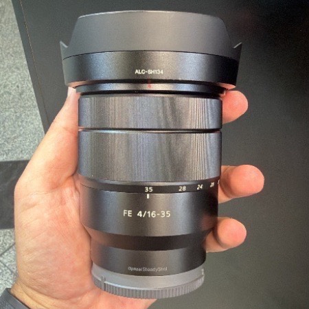 لنز دست دوم سونی Sony Vario-Tessar T* FE 16-35mm f/4 ZA OSS (جعبه دارد)