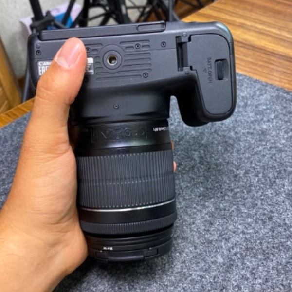 دوربین دست دوم عکاسی کانن Canon EOS 800D Kit 18-55mm f/4-5.6 IS STM (7/000 شات)
