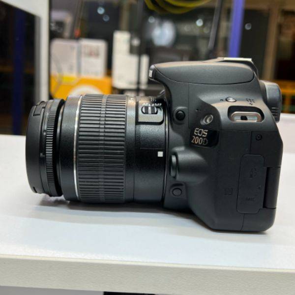 دوربین دست دوم Canon EOS 200D Kit 18-55mm f/3.5-5.6 III (5000 شات)