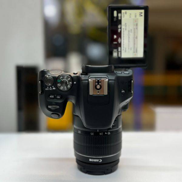 دوربین دست دوم Canon EOS 200D Kit 18-55mm f/3.5-5.6 III (5000 شات)