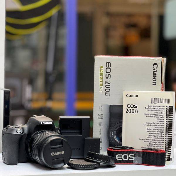 دوربین دست دوم Canon EOS 200D Kit 18-55mm f/3.5-5.6 III (5000 شات)