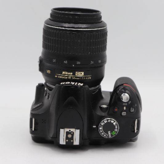 دوربین دست دوم عکاسی نیکون Nikon D3200 Kit 18-55mm f/3.5-5.6 G VR (44000 شات)