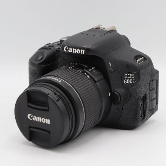 دوربین دست دوم عکاسی کانن Canon EOS 600D Kit 18-55 mm IS III (13000 شات)