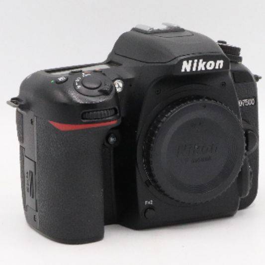 دوربین دست دوم عکاسی نیکون Nikon D7500 body (20000 شات)