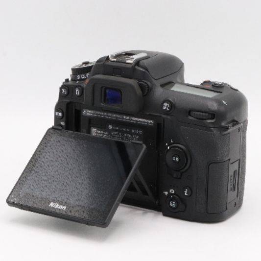 دوربین دست دوم عکاسی نیکون Nikon D7500 body (20000 شات)