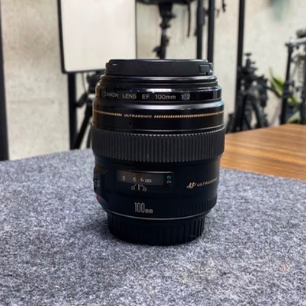 لنز دست دوم Canon EF 100mm f/2 USM Lens Review(جعبه ندارد)
