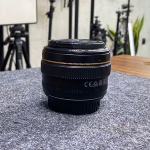 لنز دست دوم Canon EF 50mm f/1.4 USM Lens (جعبه دارد)