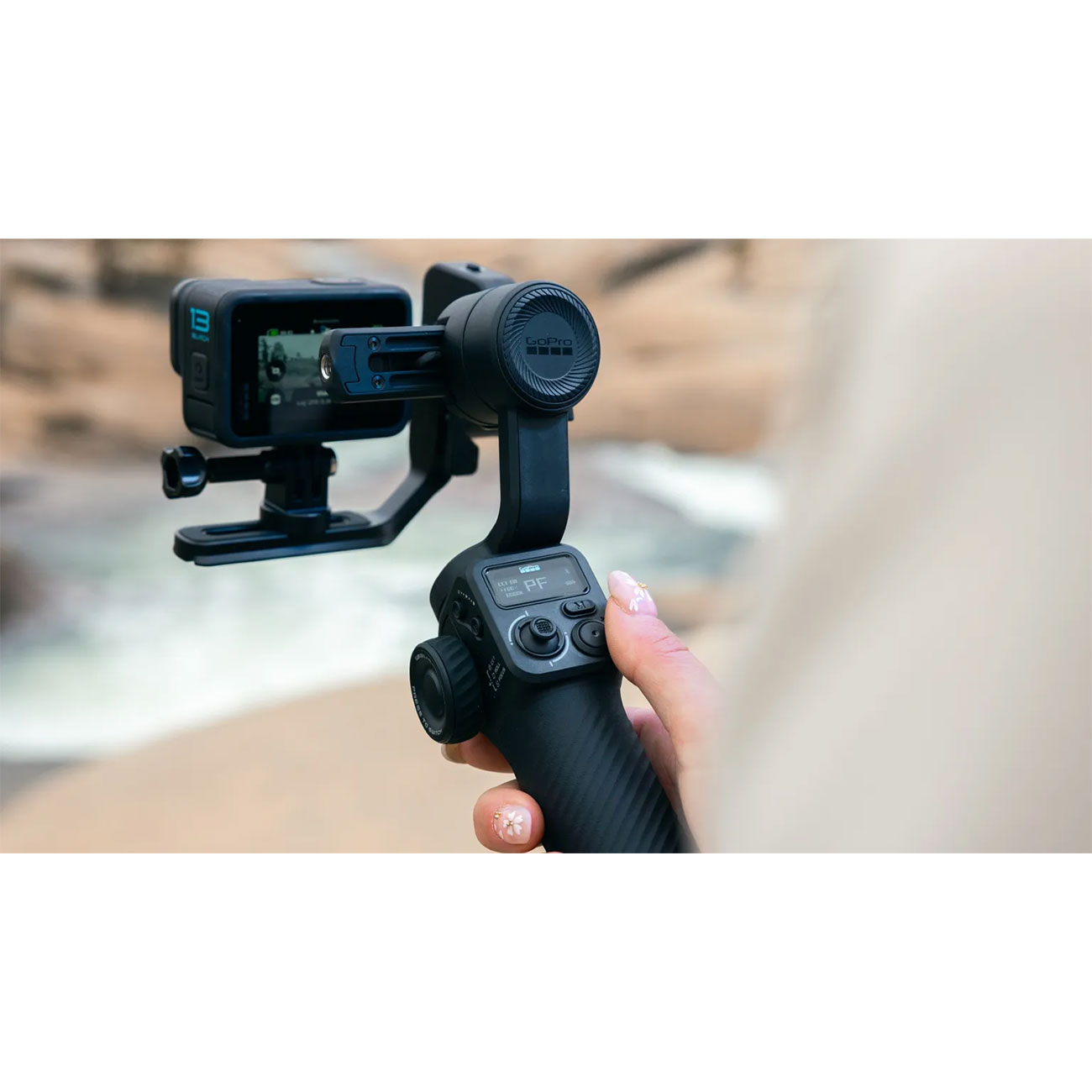 نمای کاربردی از گیمبال گوپرو GoPro Fluid Pro AI Multi-Device Gimbal Stabilizer With AI Tracking