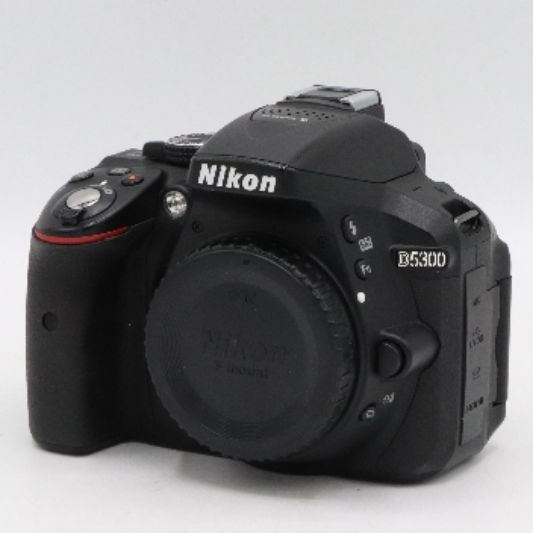 دوربین دست دوم عکاسی نیکون Nikon D5300 body (12000 شات)