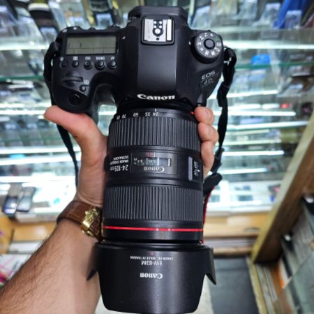 دوربین دست دوم کانن canon 6D Mark II  EF 24-105 F/4 L IS II USM (11100 شات)