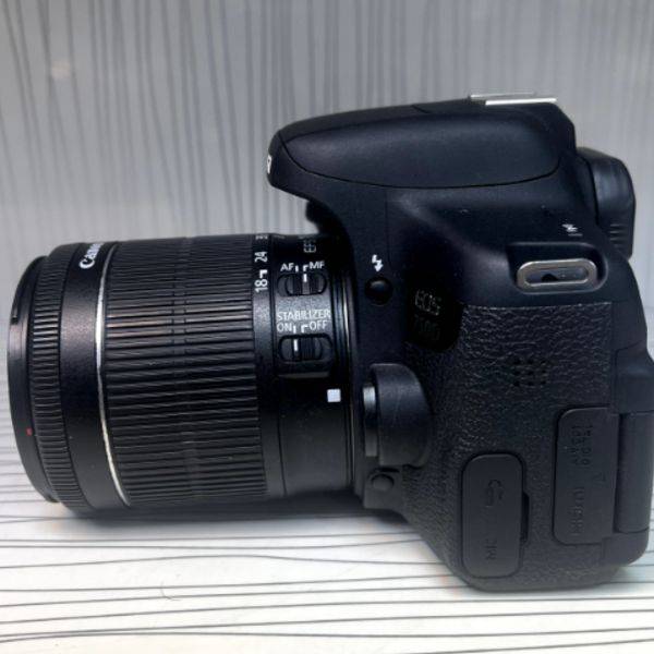 دوربین دست دوم عکاسی کانن Canon EOS 750D Kit 18-55mm f/3.5-5.6 IS STM (8000 شات)