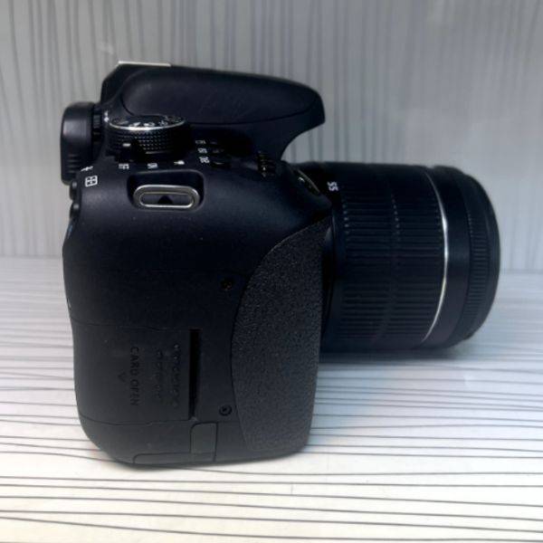 دوربین دست دوم عکاسی کانن Canon EOS 750D Kit 18-55mm f/3.5-5.6 IS STM (8000 شات)