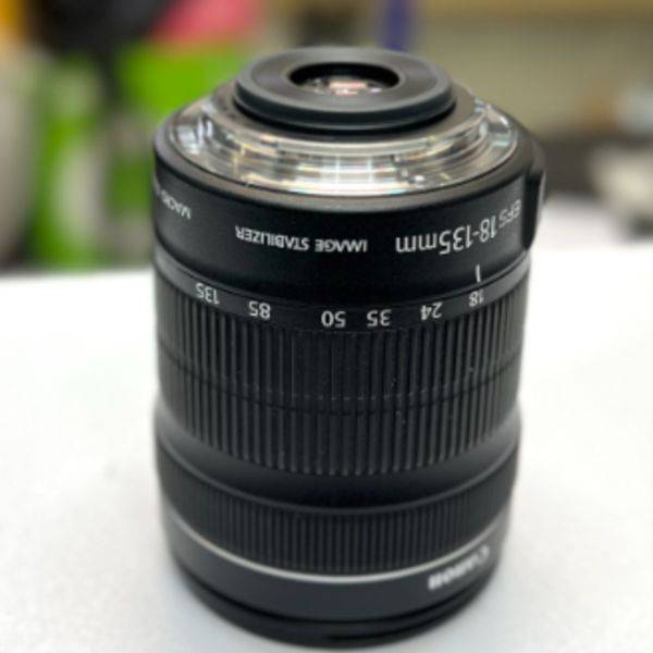لنز دست دوم کانن Canon EF-S 18-135mm f/3.5-5.6 IS STM No Box (جعبه ندارد)