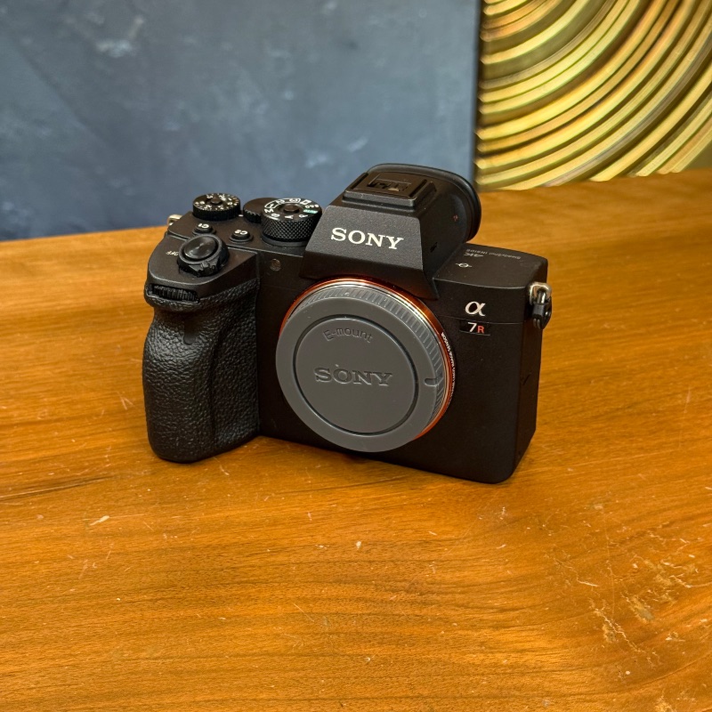 دوربین دست دوم بدون آینه سونی Sony Alpha a7R IV body (300000 شات)