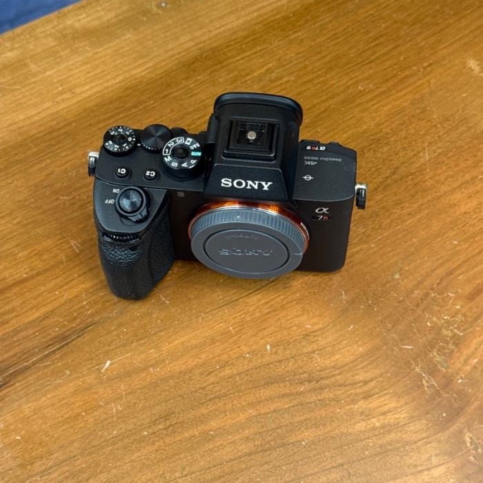 دوربین دست دوم بدون آینه سونی Sony Alpha a7R IV body (300000 شات)