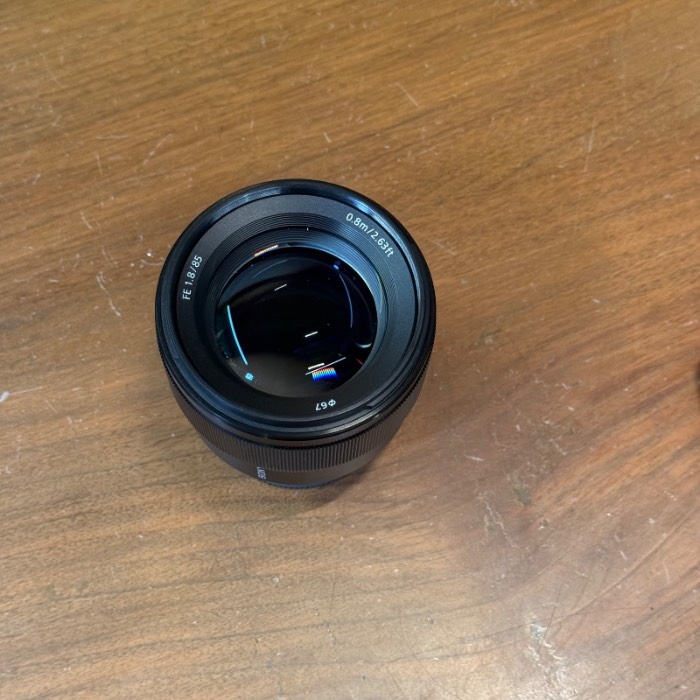لنز دست دوم سونی Sony FE 85mm f/1.8 Lens (جعبه دارد)