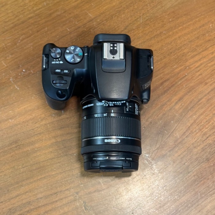 دوربین دست دوم عکاسی کانن Canon EOS 250D Kit EF-S 18-55 mm f/4-5.6 IS STM (4000 شات)