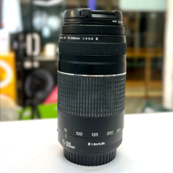لنز دست دوم  کانن Canon EF 75-300mm f/4-5.6 III (جعبه دارد)