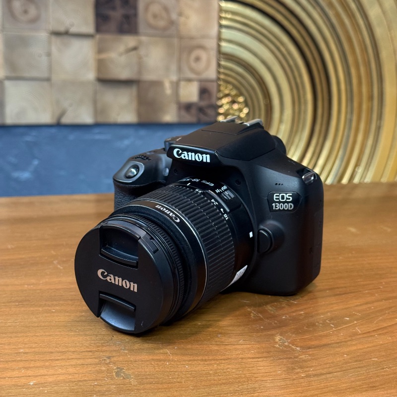 دوربین دست دوم عکاسی کانن Canon EOS 1300D Kit 18-55mm f/3.5-5.6 III (24000 شات)