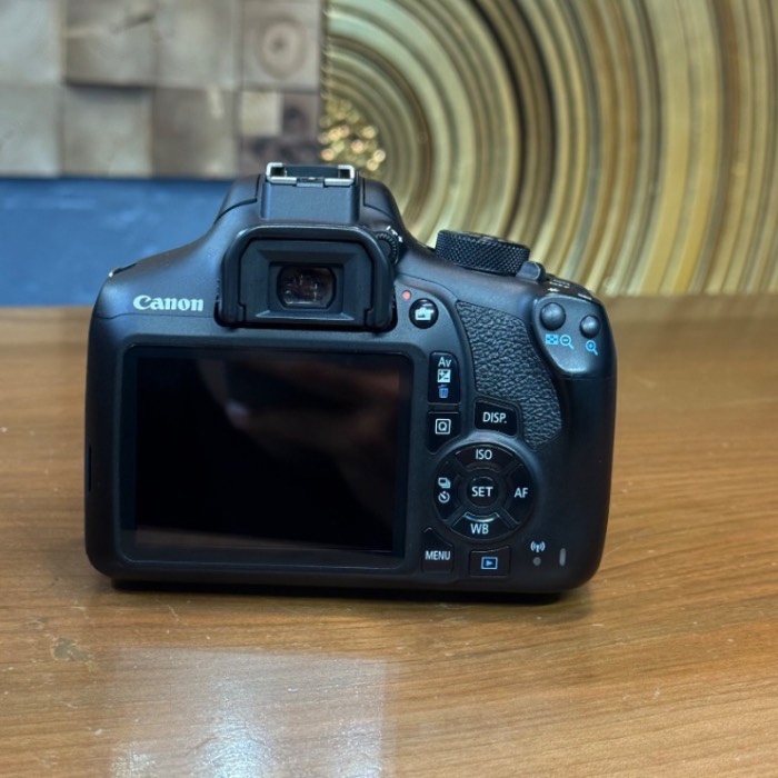 دوربین دست دوم عکاسی کانن Canon EOS 1300D Kit 18-55mm f/3.5-5.6 III (24000 شات)