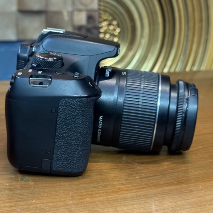 دوربین دست دوم عکاسی کانن Canon EOS 1300D Kit 18-55mm f/3.5-5.6 III (24000 شات)