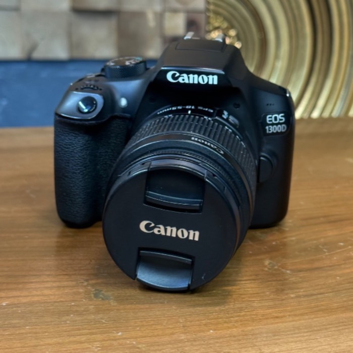 دوربین دست دوم عکاسی کانن Canon EOS 1300D Kit 18-55mm f/3.5-5.6 III (24000 شات)