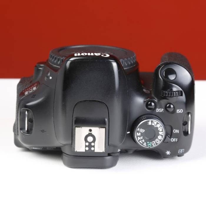 دوربین کانن دست دوم Canon EOS 600D(58000 شات)