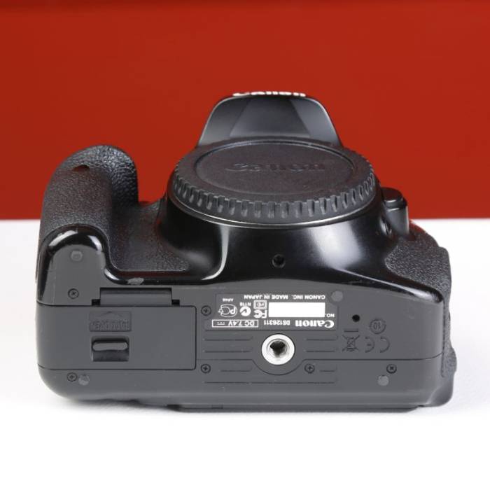 دوربین کانن دست دوم Canon EOS 600D(58000 شات)