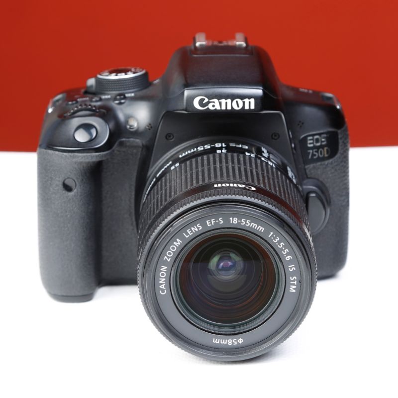 دوربین دست دوم عکاسی کانن Canon EOS 750D Kit 18-55mm f/3.5-5.6 IS STM (260000 شات)