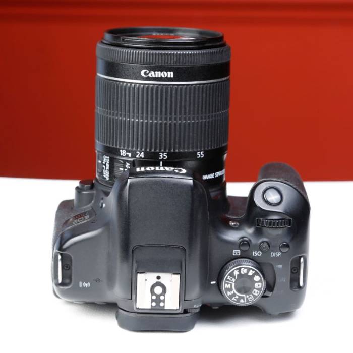 دوربین دست دوم عکاسی کانن Canon EOS 750D Kit 18-55mm f/3.5-5.6 IS STM (260000 شات)