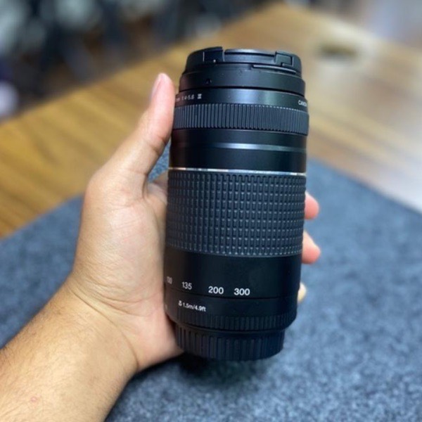 لنز دست دوم کانن Canon EF 75-300mm f/4-5.6 III (جعبه ندارد)