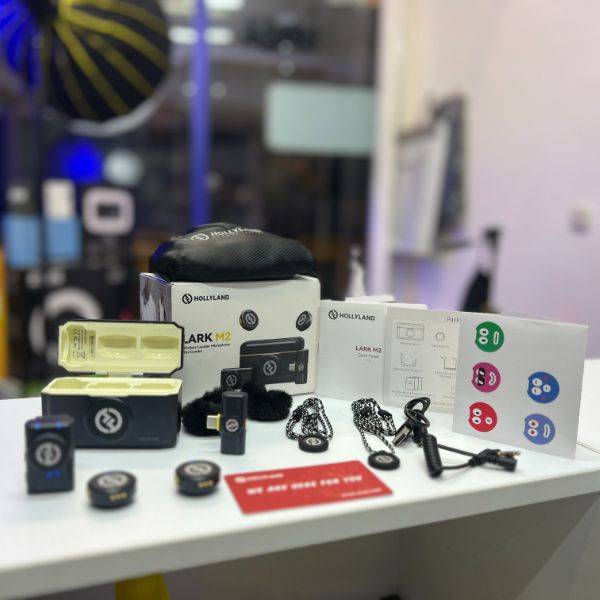 میکروفون دست دوم بی‌ سیم یقه‌ای هالی‌ لند دست دوم Hollyland LARK M2 Mini Wireless Microphone