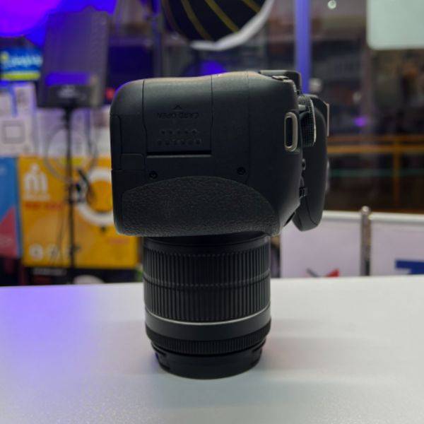 دوربین دست دوم عکاسی کانن Canon EOS 750D Kit 18-55mm f/3.5-5.6 IS STM (7900 شات)
