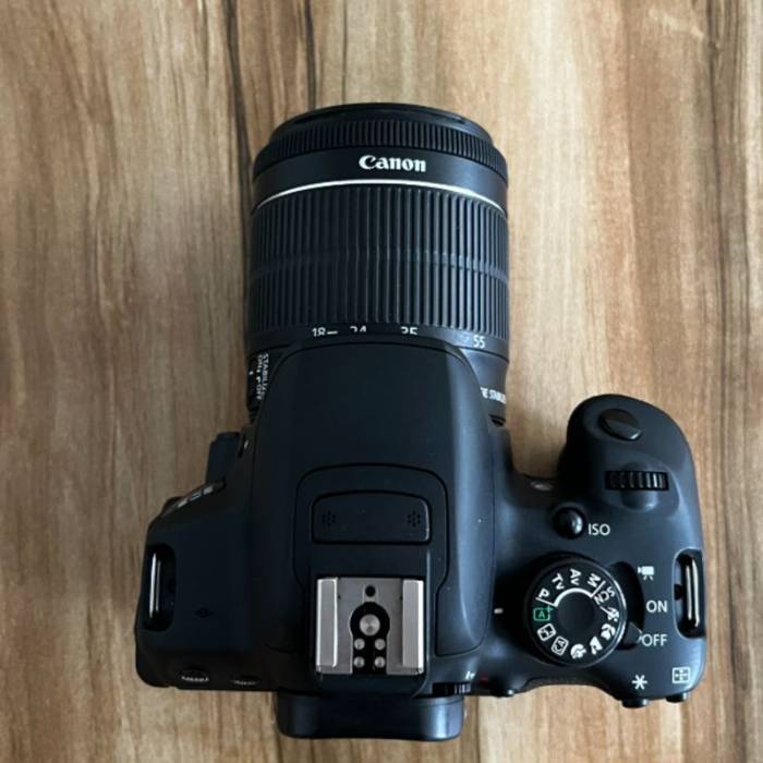 دوربین دست دوم Canon EOS 700D Kit 18-55mm f/3.5-5.6 IS STM (3000 شات)