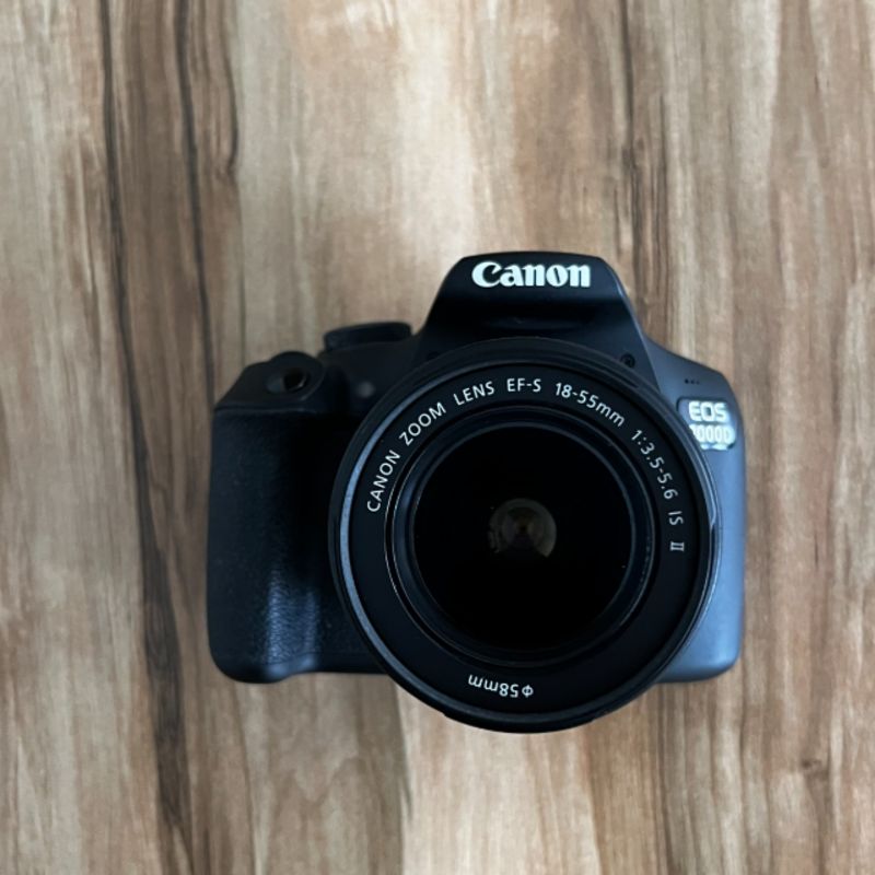 دوربین دست دوم عکاسی کانن Canon EOS 2000D kit EF-S 18-55mm IS II (500 شات)