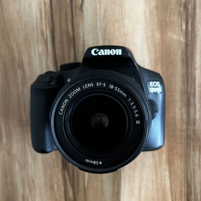 دوربین دست دوم عکاسی کانن Canon EOS 1300D Kit 18-55mm f/3.5-5.6 III (9000 شات)
