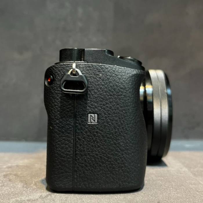 دوربین دست دوم بدون آینه سونی Sony a6400 Mirrorless Camera kit 16-50mm (1700 شات)