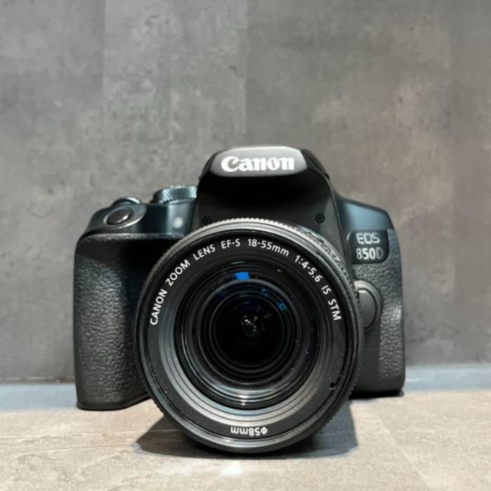 دوربین دست دوم کانن  Canon EOS 850D kit EF-S 18-55mm f/4-5.6 IS STM (1500 شات)